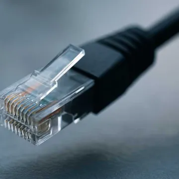 Mazinās prasības elektronisko sakaru tīklu attīstības īstenotājiem