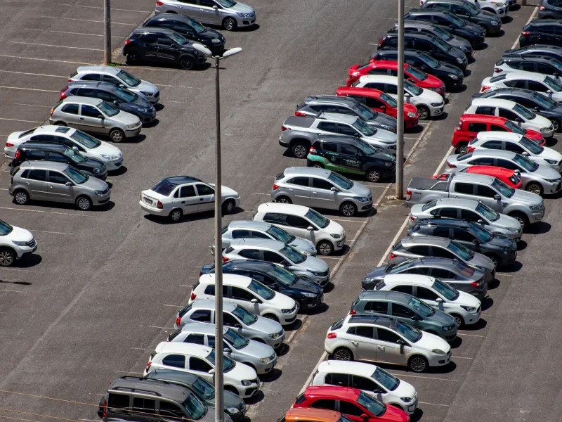 Autotirgus lielu izmaiņu priekšā