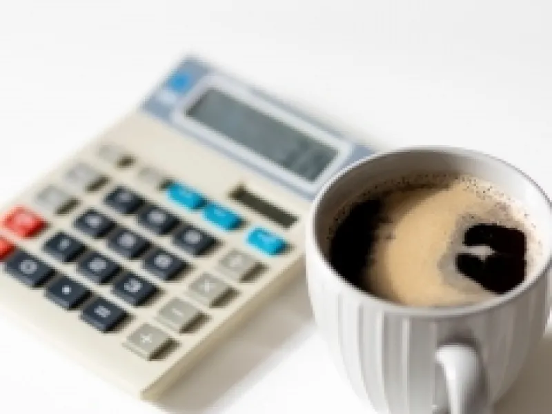 Как выполнить проводки переплаты социальных взносов?