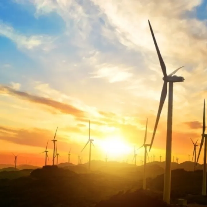 Pieaugošās elektroenerģijas cenas - cēloņi un nākotnes prognozes