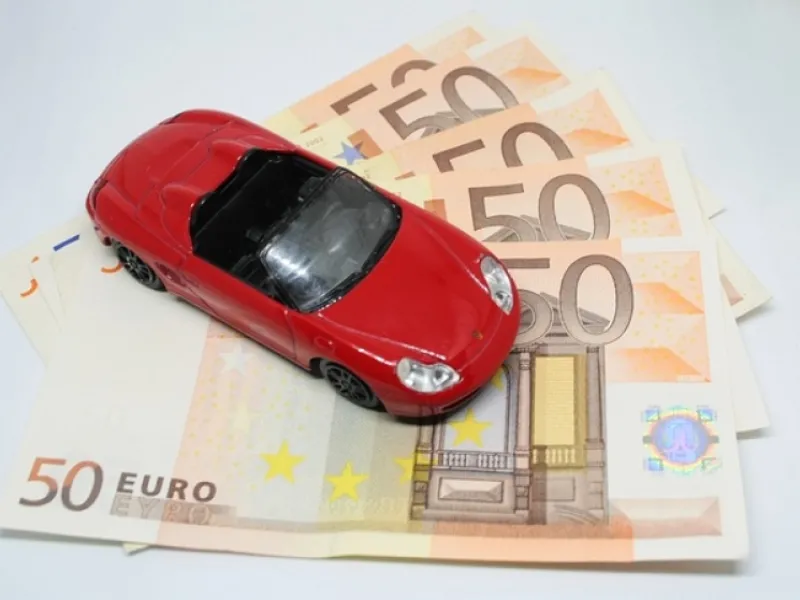 Nodokļi reprezentatīvam automobilim, kas nopirkts tālākai pārdošanai