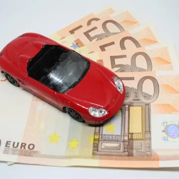 Nodokļi reprezentatīvam automobilim, kas nopirkts tālākai pārdošanai