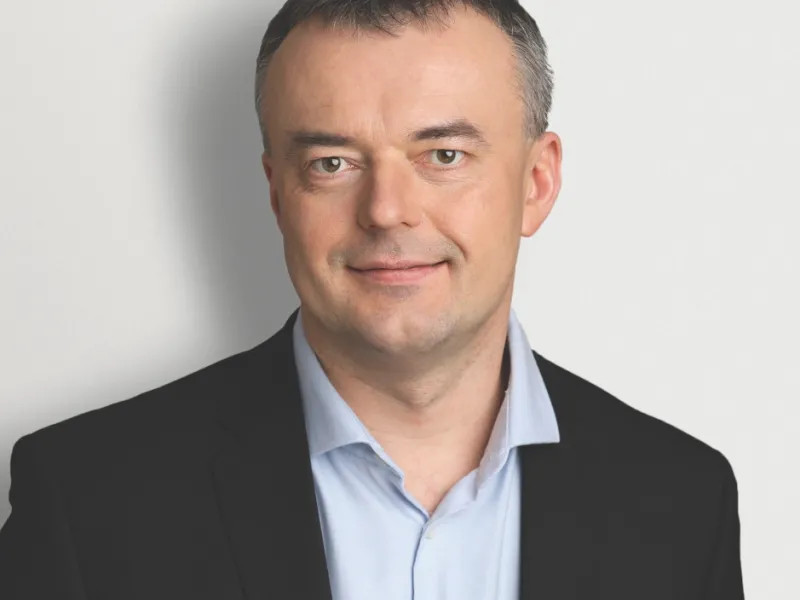 Krīze vienlaikus sākas un beidzas