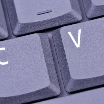 Vai ilggadīgam darbiniekam drīkst pieprasīt CV? 