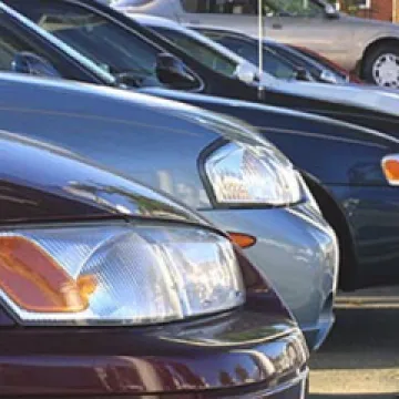 Vai jāmaksā auto nodoklis, patapinot transportlīdzekļus līdz 14 dienām?