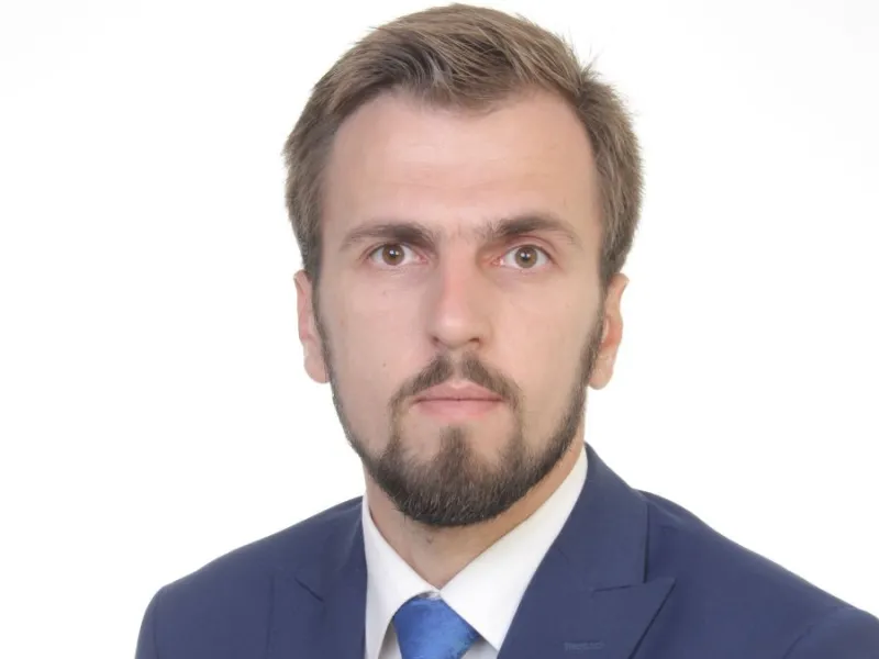 Valdes loceklis – ārzemnieks