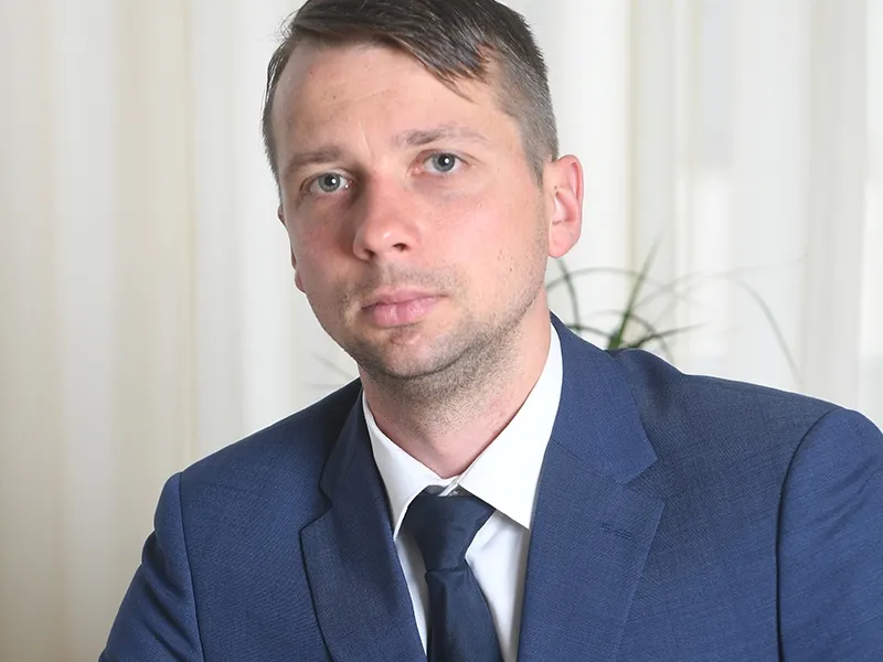 Kurš drīkst pārbaudīt pircēja somu?