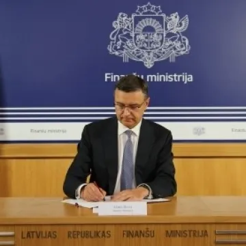 2020. gads Latvijas un pasaules ekonomikā un prognozes 2021. gadam