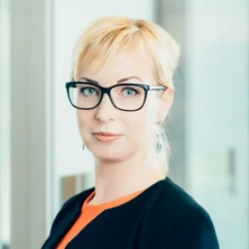 Blakus darbs vai papildu darbs?