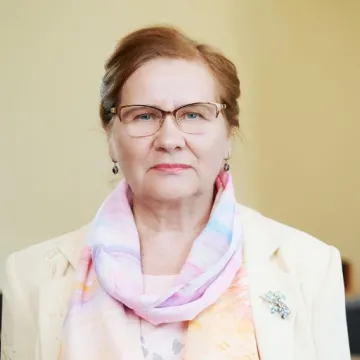 Kā atzīst ieņēmumus, pārdodot nekustamo īpašumu uz nomaksu?