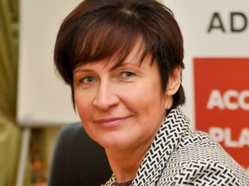 Vai piemēro PVN, pārdodot auto fiziskajai personai?
